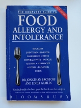 The Complete Guide to Food Allergy and Intolerance by Dr. Jonathan Brostoff &amp; Linda Gamlin